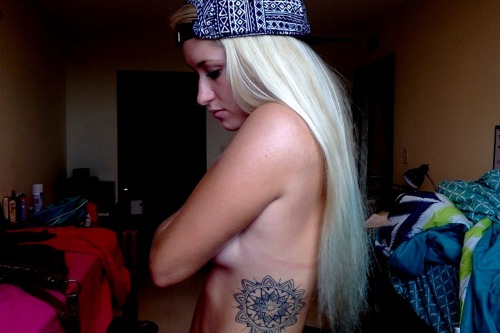 place0fperfecti0n:  sometimes i like this tattoo
