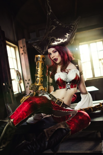 Source : http://sexykosplay.tumblr.com/