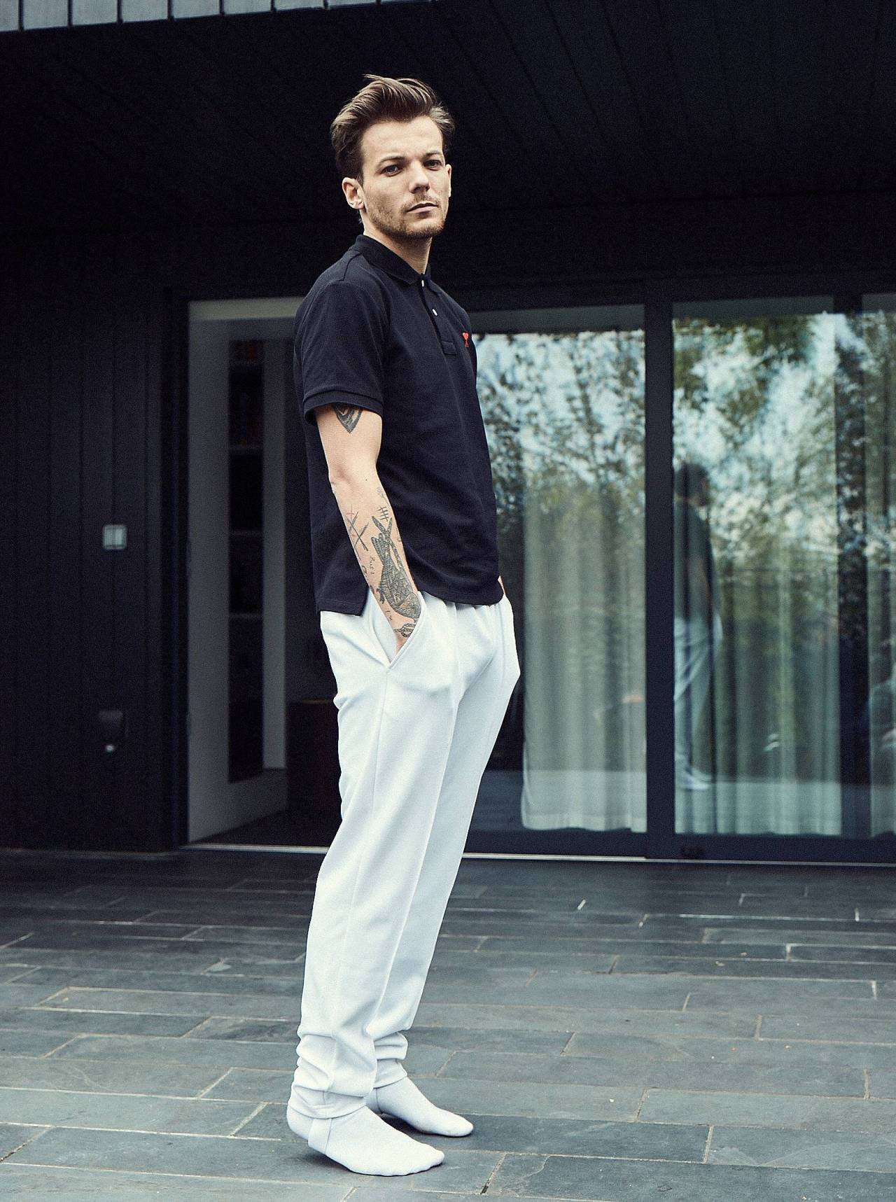 Louis Tomlinson Covers The Observer, Discusses Guilt About Wealth – The  Fashionisto