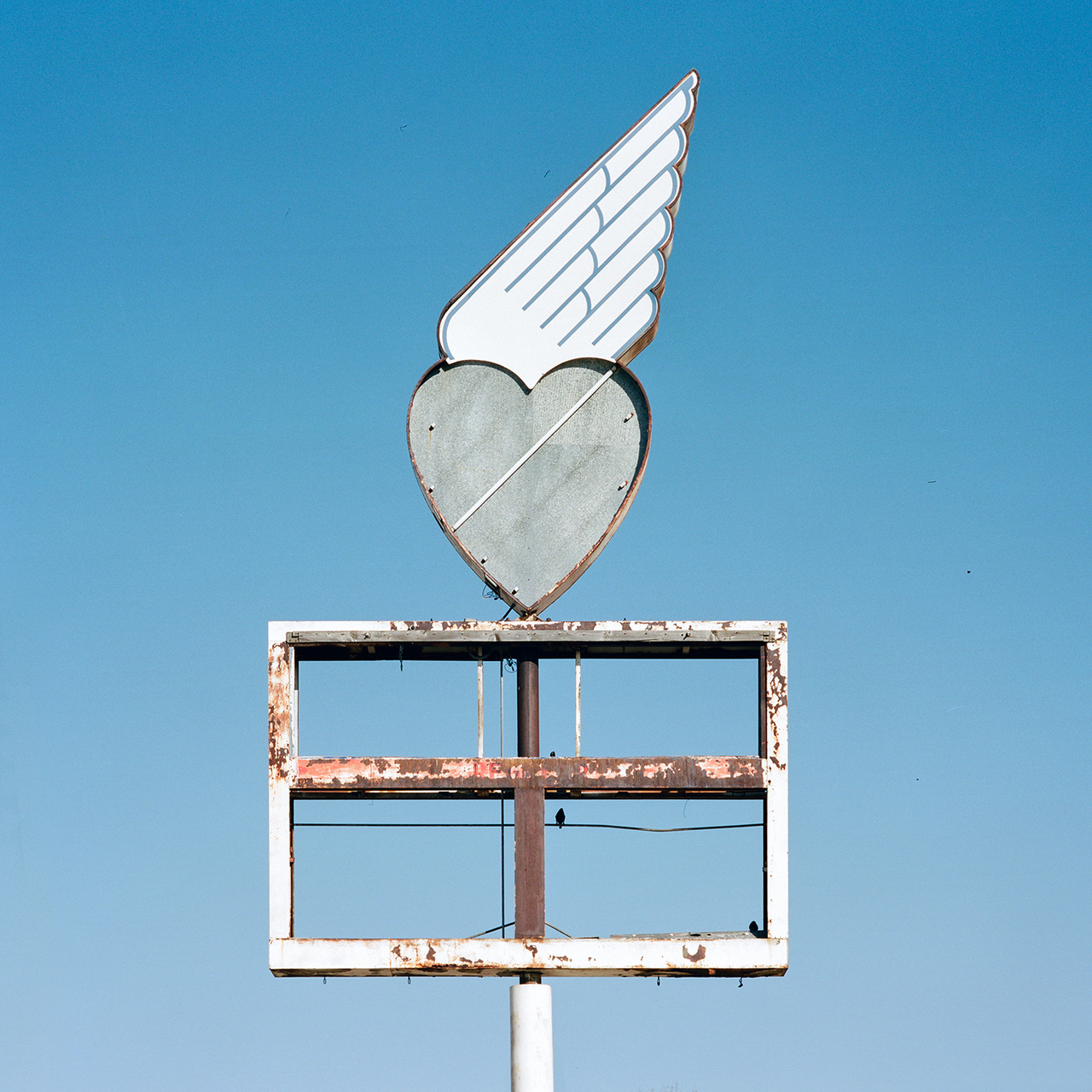 casualtimetravel:  Tehachapi, CA @ Sinziana Velicescu 