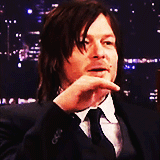 iheartnorman:   Norman’s chin rub (◕‿◕✿) 