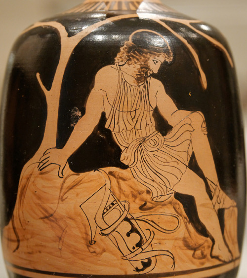 lionofchaeronea:Philoctetes on the island of Lemnos.  Attic red-figure squat lekythos, artist u
