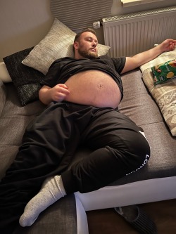 speckdattel:Relaxed fatty 🐷