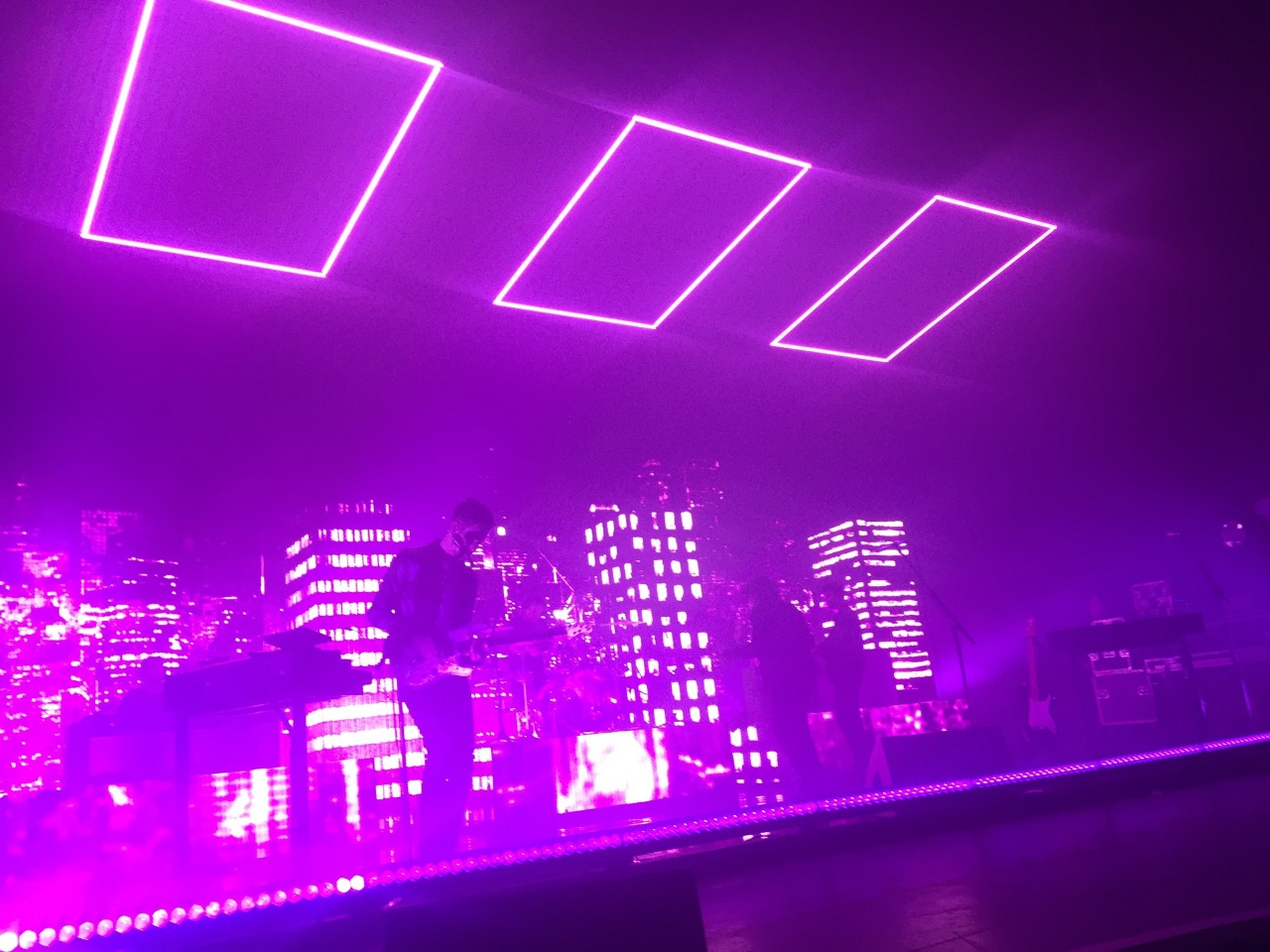 ashiest:  TONIGHT WAS FUCKING INCREDIBLE