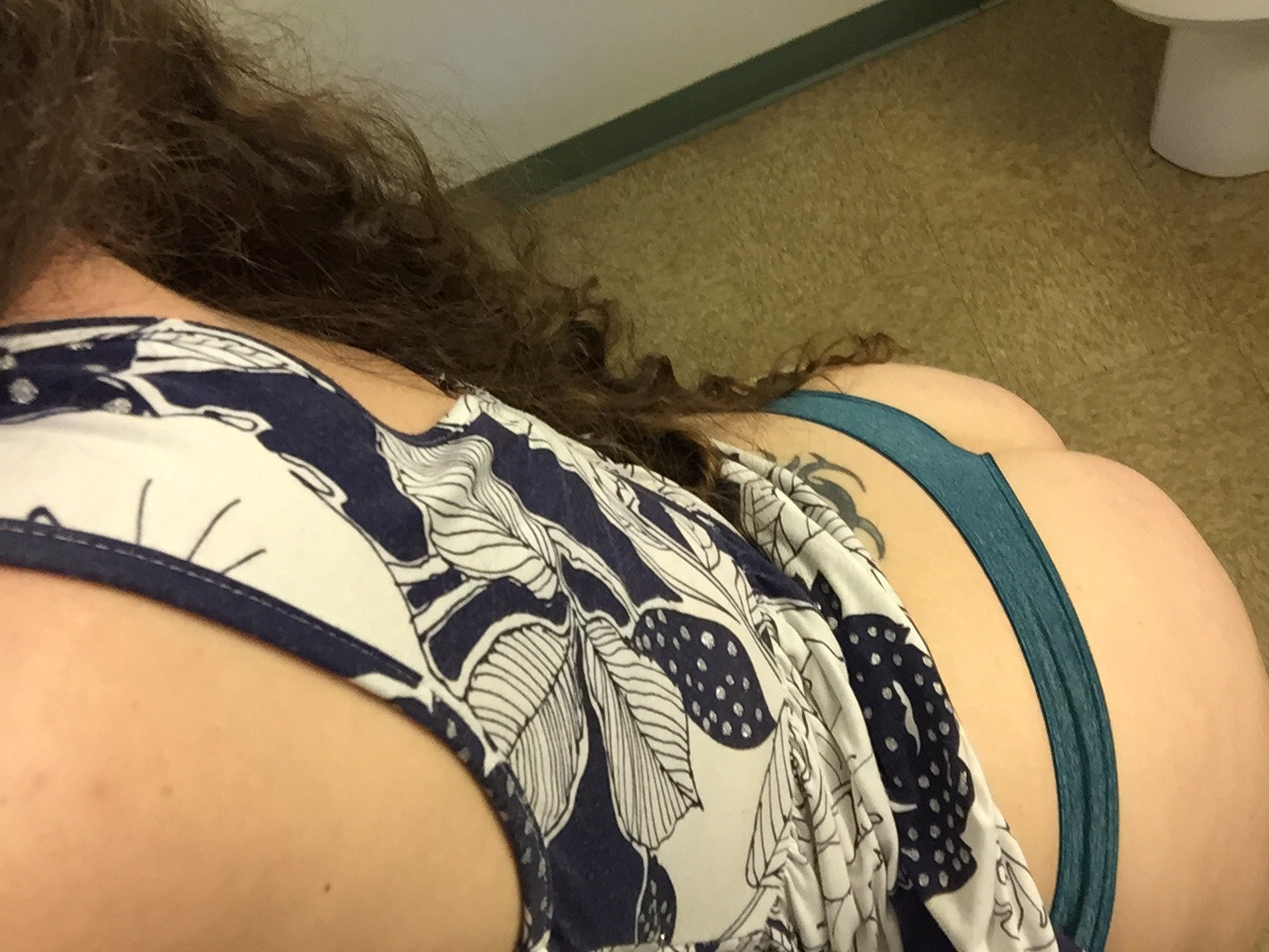 msjigglypuffs:  Pussy and ass pics taken in the bathroom at work. Wanna smack my
