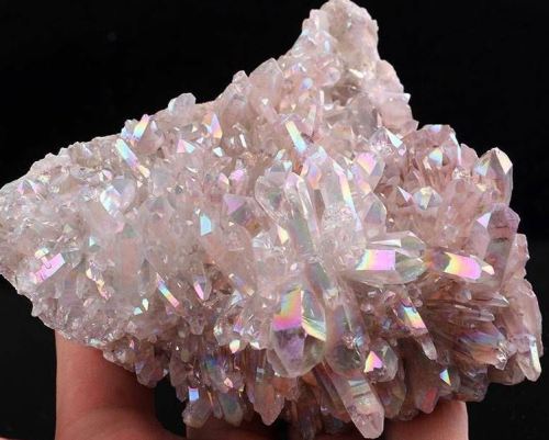 psycho-delic-cunt:cosmiclovetsunami:Just listed this incredible Angel Aura Quartz crystal in my