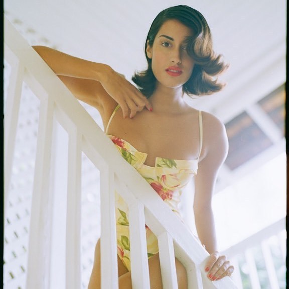 thelinebyk:Yasmeen by Pamela Hanson.