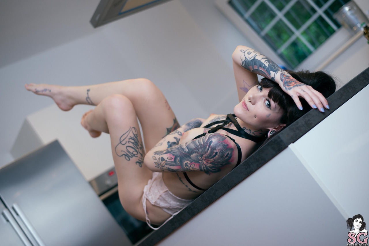 gamecat75:  Evevalentine Suicide