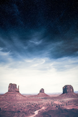 Satakentia:  Under The Starsmonument Valley, Arizona, Usa By Andrés Nieto Porras