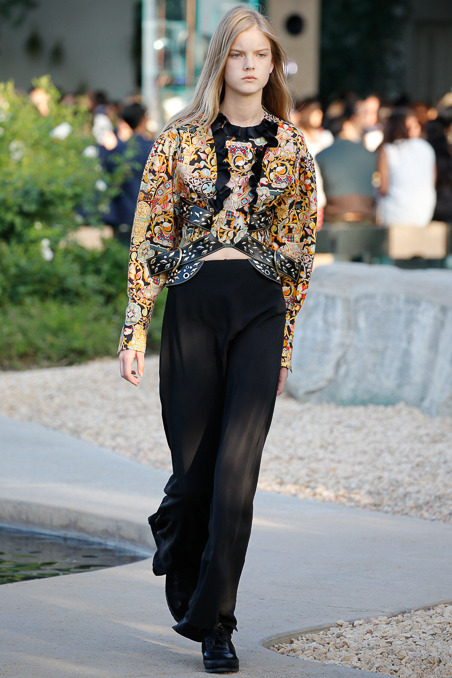 kmitt:  agencyaz:  Mad Manning for Louis Vuitton Cruise 2016  Makes me so proud of