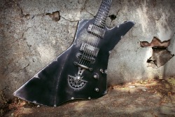 guitarbage:  Hutchinson Guitars - Steel Top