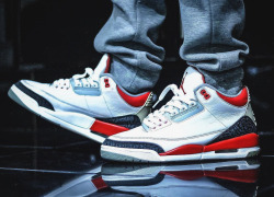 sweetsoles:  Nike Air Jordan III ‘Fire Red’ (by solelove1)