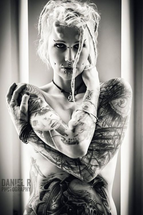 SuicideGirls
