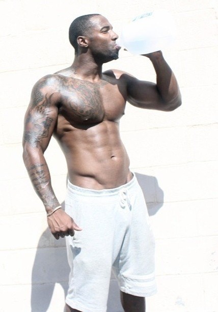charlibal:  Thirsty anyone?? 