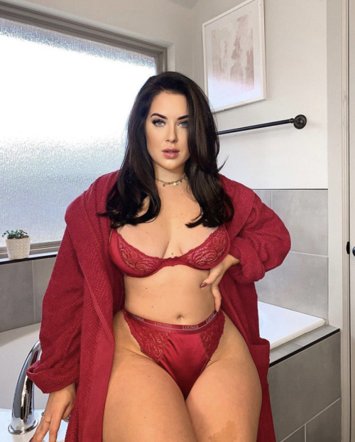 pawglife:Would you let Luyah be your Valentine? porn pictures