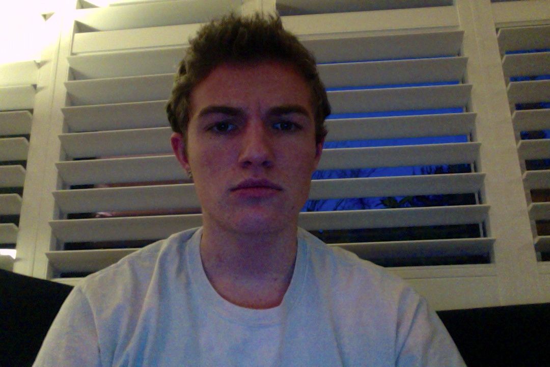 sensitivewhiteboy:  I call this masterpiece “I need a haircut feat. my shitty webcam”
