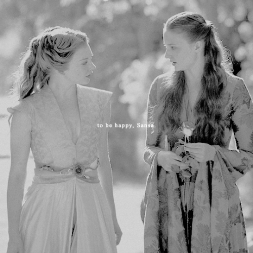 queeniegoldtsein: femslash event: 6/7 pairings   ♡   sansa stark &amp; margaery t