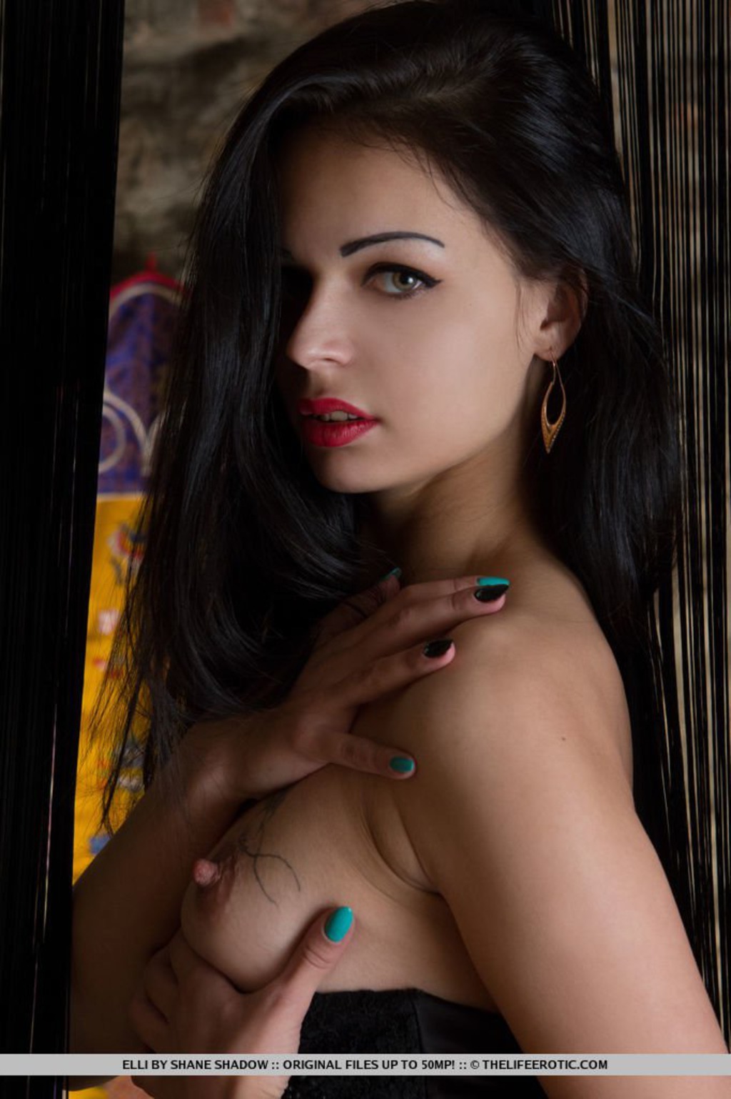 womeninporn:  Elli    from the life erotic