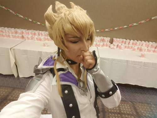 arminizewithme: Jack Atlas found cup ramen heaven at Con+Alt+Delete. 