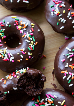 fullcravings:  Double Chocolate Doughnuts 