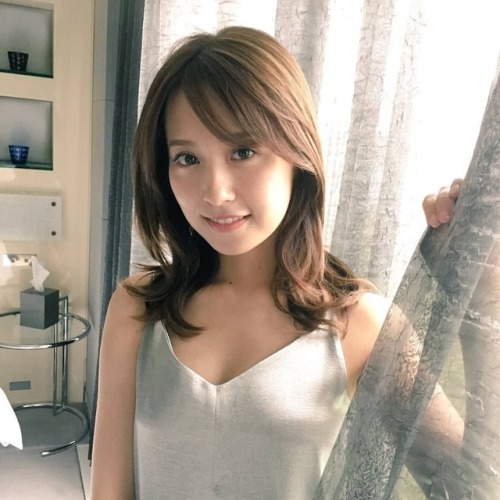#衛藤美彩 #乃木坂46 #misa_eto #nogizaka46  www.instagram.com/p/BnQ&ndash;DcBC7F/?utm_source=ig_