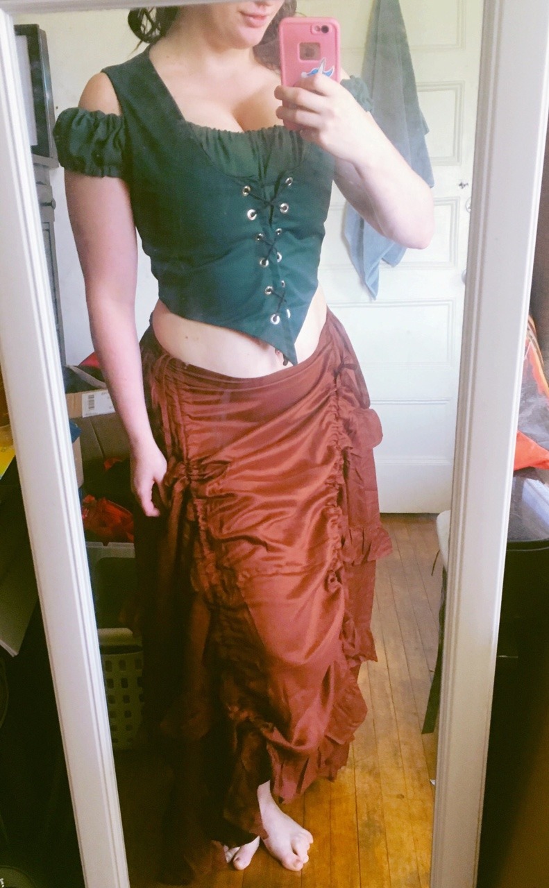 adeadlydame:  Some of my medieval looks from the past year or so ☺️
