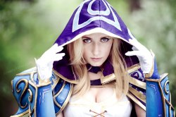 cosplayhotties:  Jaina Proudmoore (Warcraft III) by Narga-Lifestream 