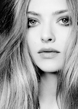 amanda seyfried daily