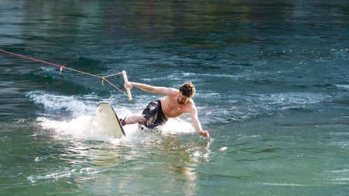 Fonte : www.pixabay.com - wakeboard , via tina,motta.tumblr.com