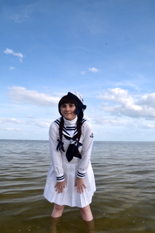 murtunacaptor:I’ll always be beside you.Shadocon beach shoot! Wadanohara / Fukami / Photographer