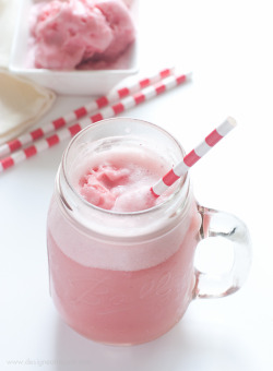 foodiebliss:  Raspberry Sherbet PunchSource: Design. Eat. Repeat.  Where food lovers unite.   