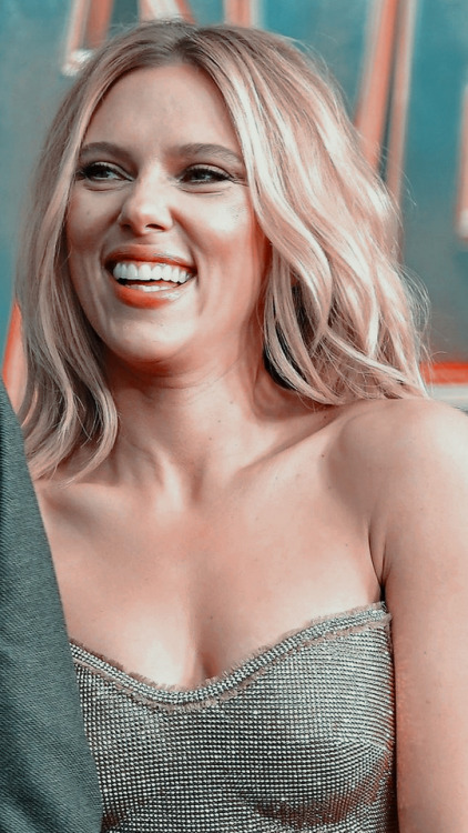 scarlettf4ncy - Scarlett Johansson lockscreens ♥