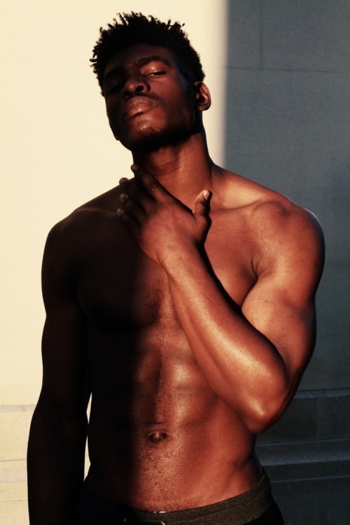 strongblackberries: Femi | 19Photography by Egowhatego : Tumblr