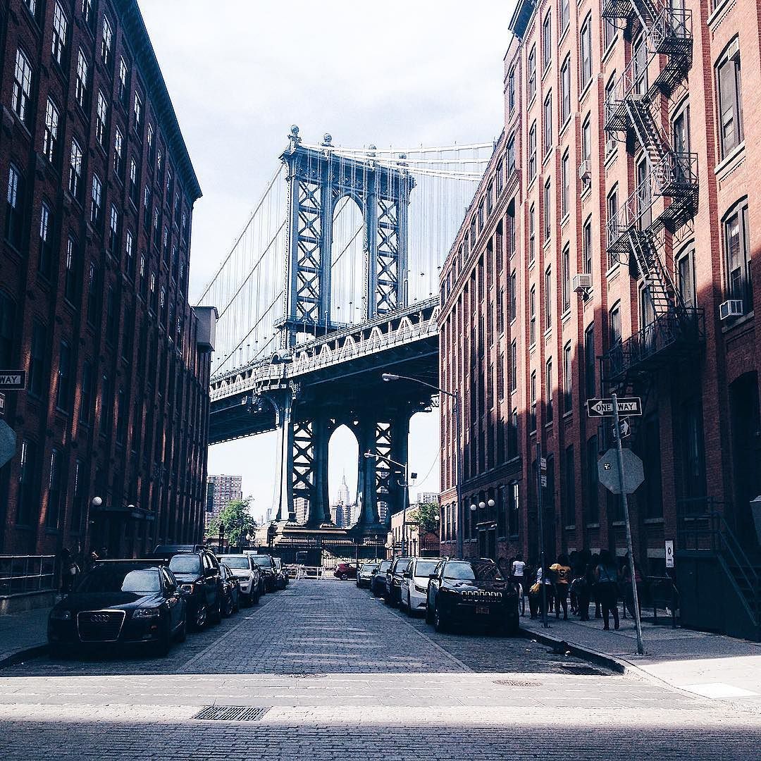 adore-new-york:  Photograph by __maryb__  [More NYC here →]