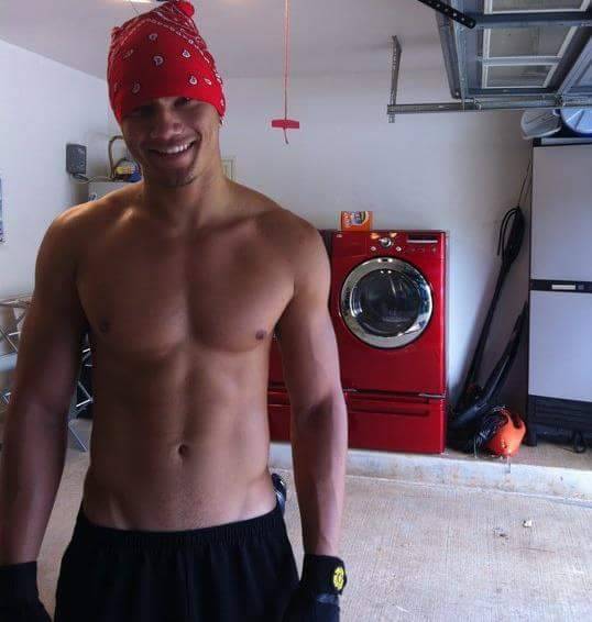 dem-kane-tho:  Hawaiian hotness 