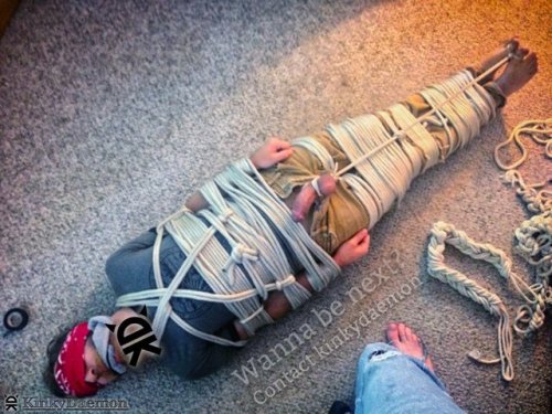 mummyhavok81 - kinkydaemon - Not going anywhere… took a while,...