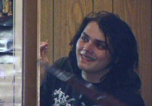 flussdernostalgie:  he’s just perfect. 