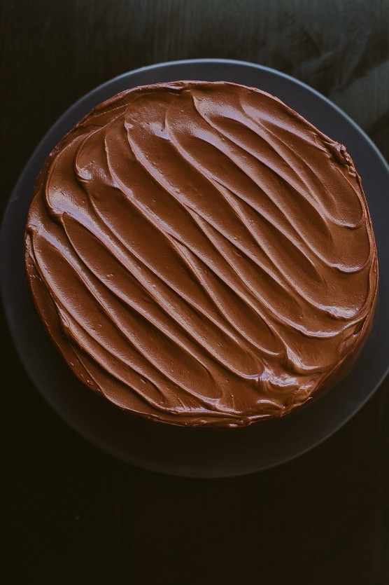 thecakebar:  Chocolate Cake with Bittersweet Sour Cream Frosting