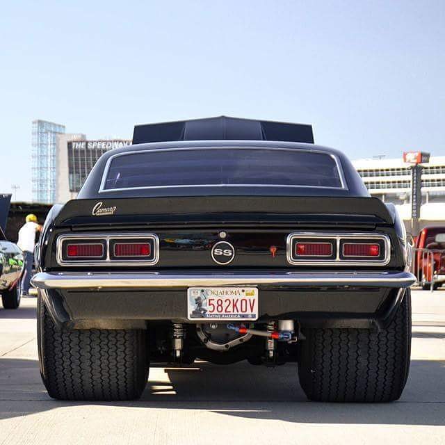 radracerblog:  some of my fav muscle car ass’s
