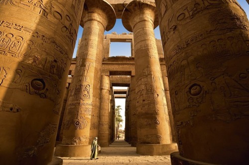 thehereticpharaoh:Great Hypostyle Hall at Karnak Temple, Luxor, EgyptThe cult of the god Amun center