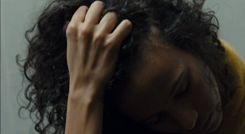 365filmsbyauroranocte:“Everyone’s leaving.”Mati Diop in 35 Rhums (Claire Denis, 2008) 