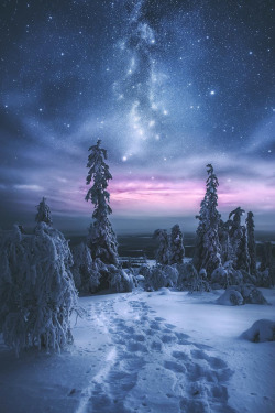 exquisitecrps:  lsleofskye:  Levi, Finland  I need this in my life like no other