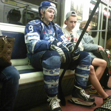 pucks-and-trucks: Subway in St Petersburg, Russia.  Aleays geared up like a lucky Jock.