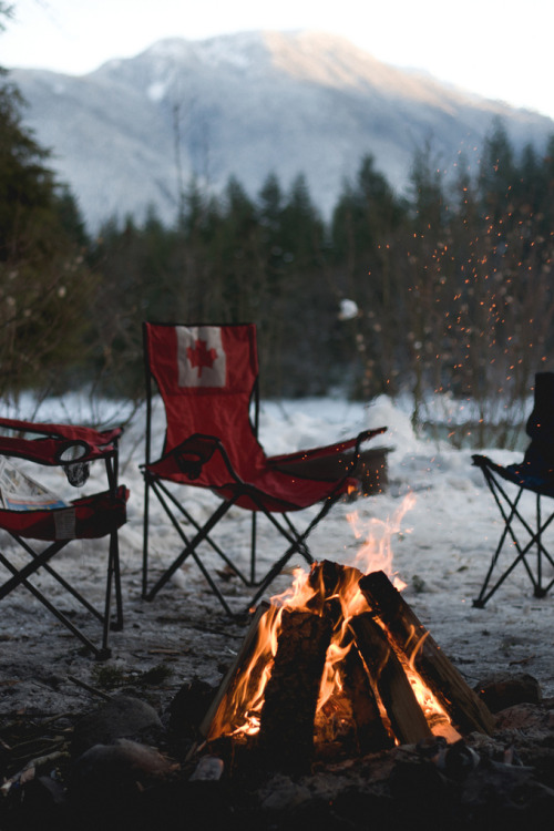 canislupvs:  Canadian Camping – by: Darian Wong