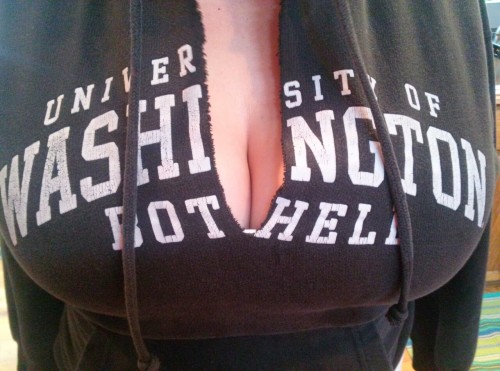 bewbieblog:  Today and am working on my garden in the rain, so for Sexy Saturday, I’m not sure how much sexy you get, but you DO get to see my alma mater, AND how I torture my sweatshirts so the ladies can breathe! Happy Weekend, you perverted bastards! 