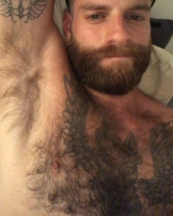 men's armpits