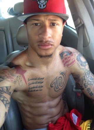 offdechain:  oofahpapa:  dlmixedbtm:  freakydeej:   morphious45:   morphious45:  Deon Long     Kik:freakydee2 #freaksonly. Http://freakydeej.tumblr.com/ follow for follow back. collection of some of the sexiest dudes and hood niggas on the net, follow