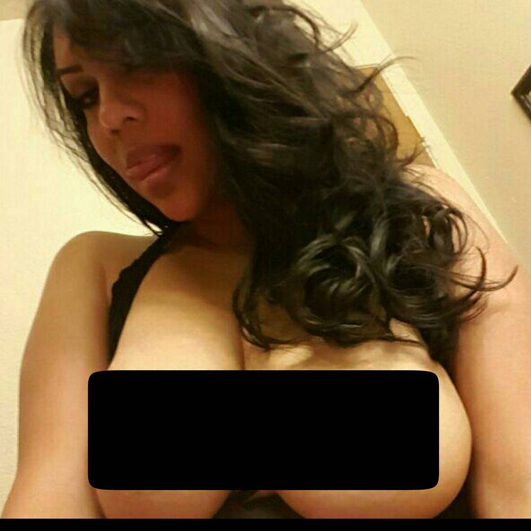 When I get these types of pics, I know it&rsquo;s time to go home!!!! #milfmonday