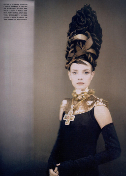 Natalia Vodianova in “Like A Painting” by Paolo Roversi Vogue Italia September 2006