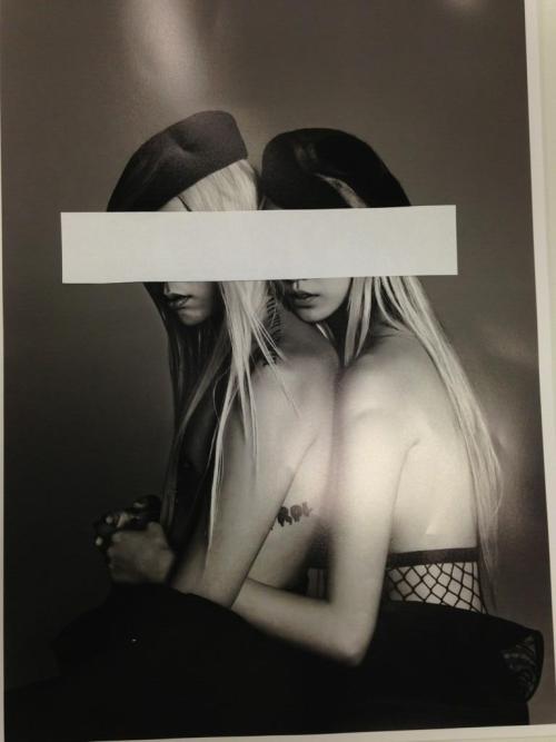 GD with a model for VOGUE 17th anniversary